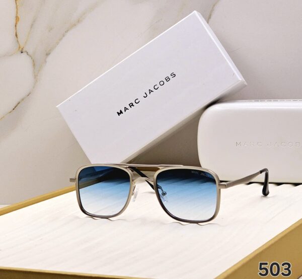 MARC JACOBS